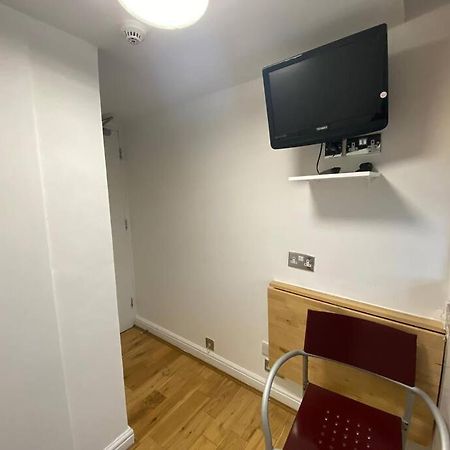 F14- Single Studio Shared Shower/Toilet Near Paddington London Kültér fotó