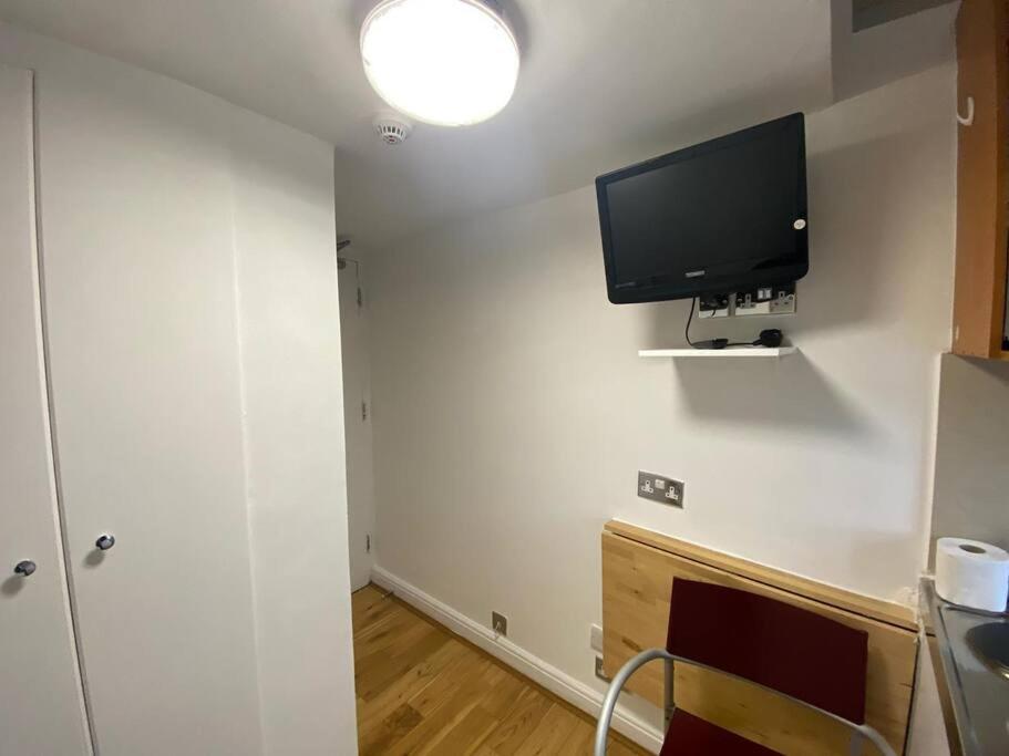 F14- Single Studio Shared Shower/Toilet Near Paddington London Kültér fotó