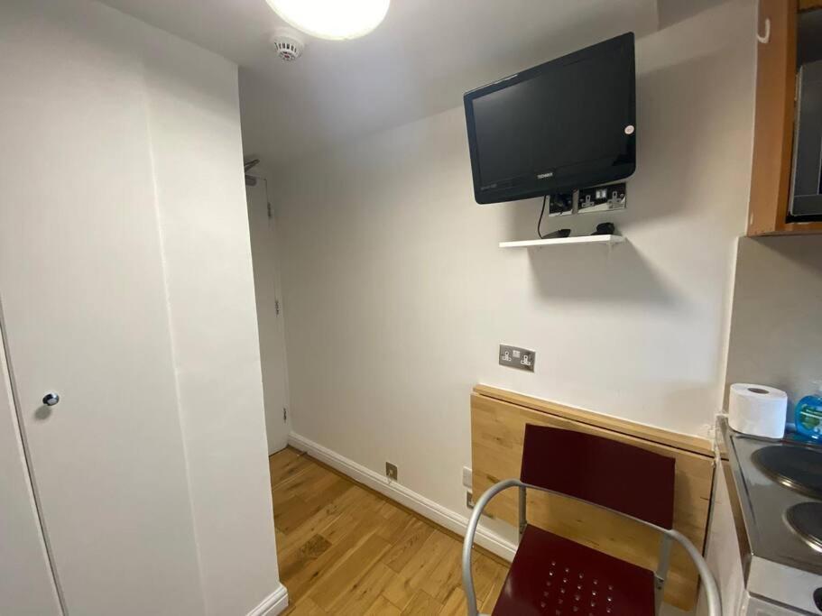 F14- Single Studio Shared Shower/Toilet Near Paddington London Kültér fotó
